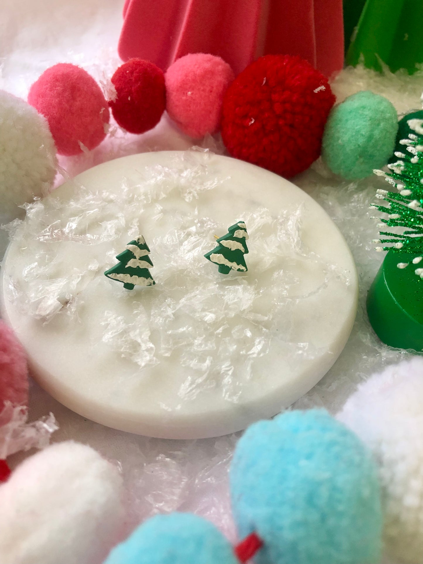 Snowy Tree Studs