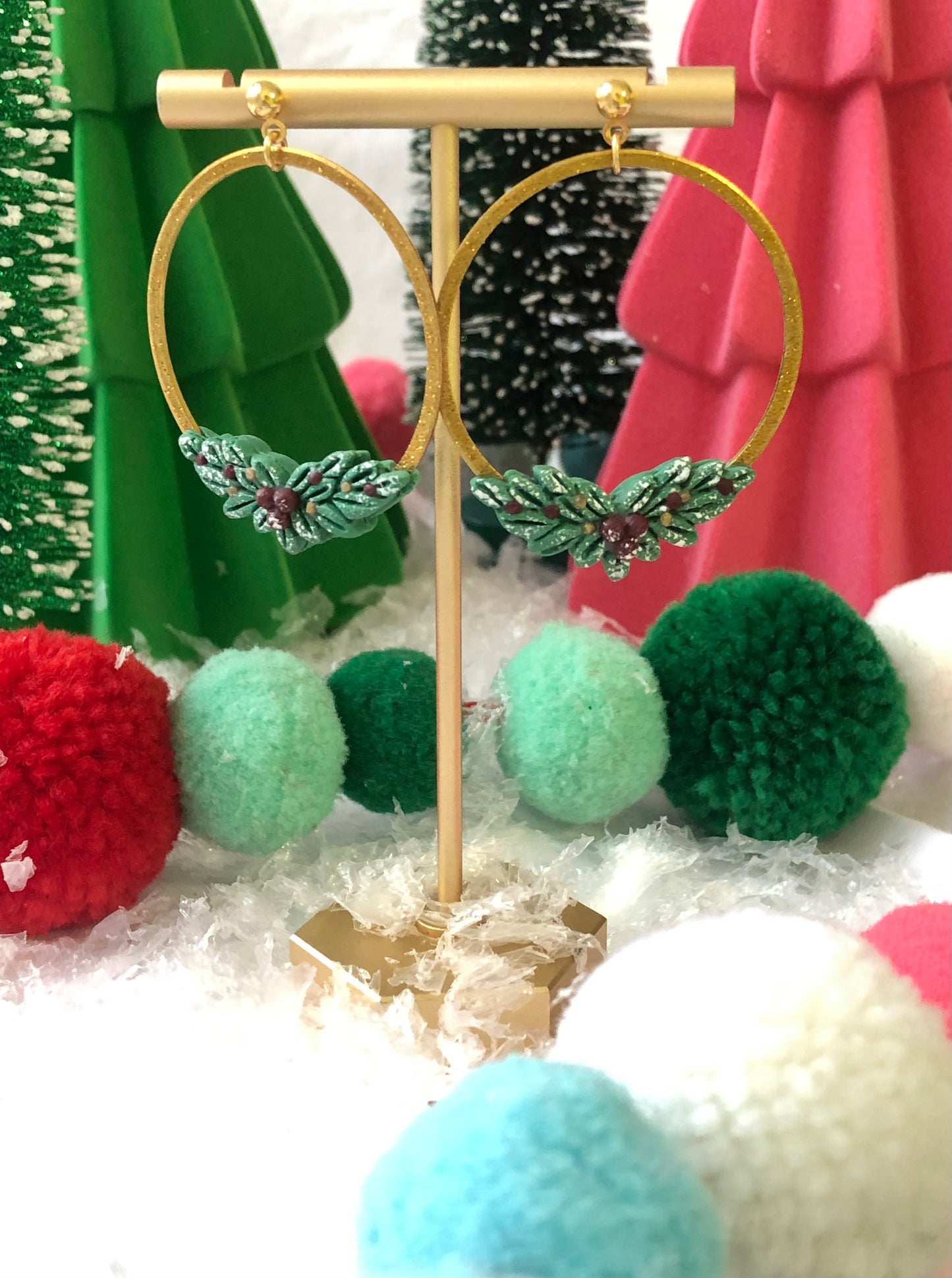 Boughs of Holly Hoops