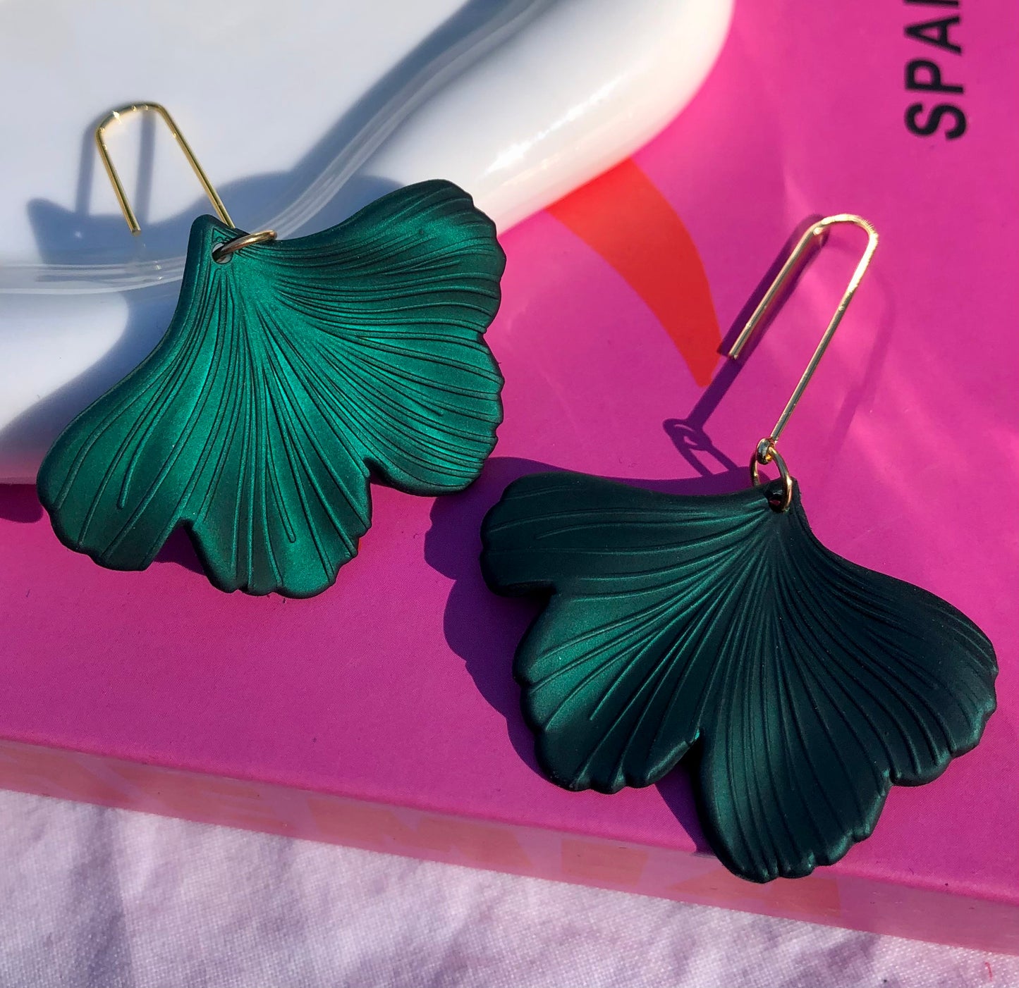 Metallic Green Ginkgo Drops