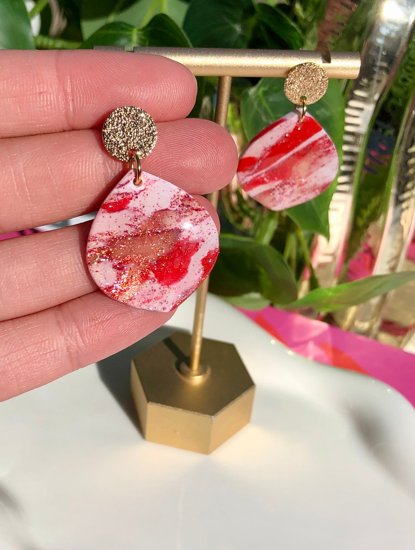 Valentine's Day Marbled Medium Teardrops