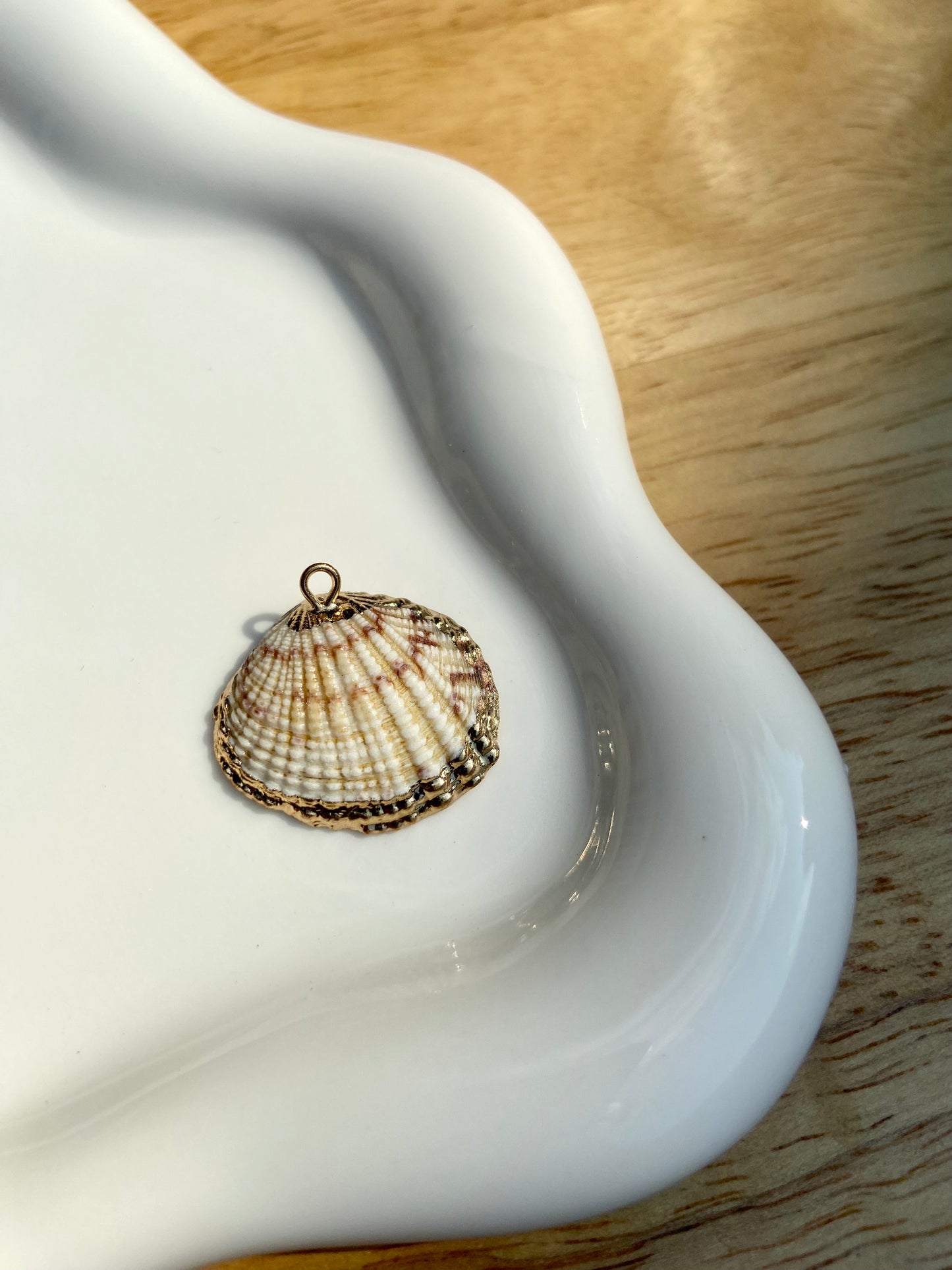 Medium Shell Charm