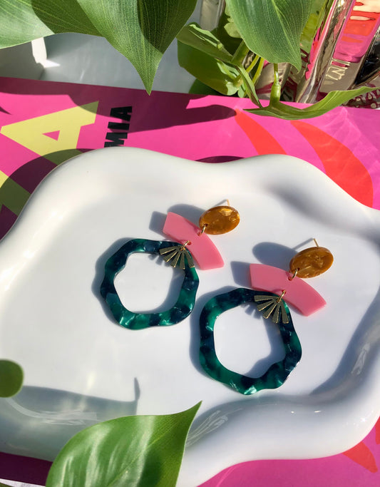 Wavy Tropical Hoops