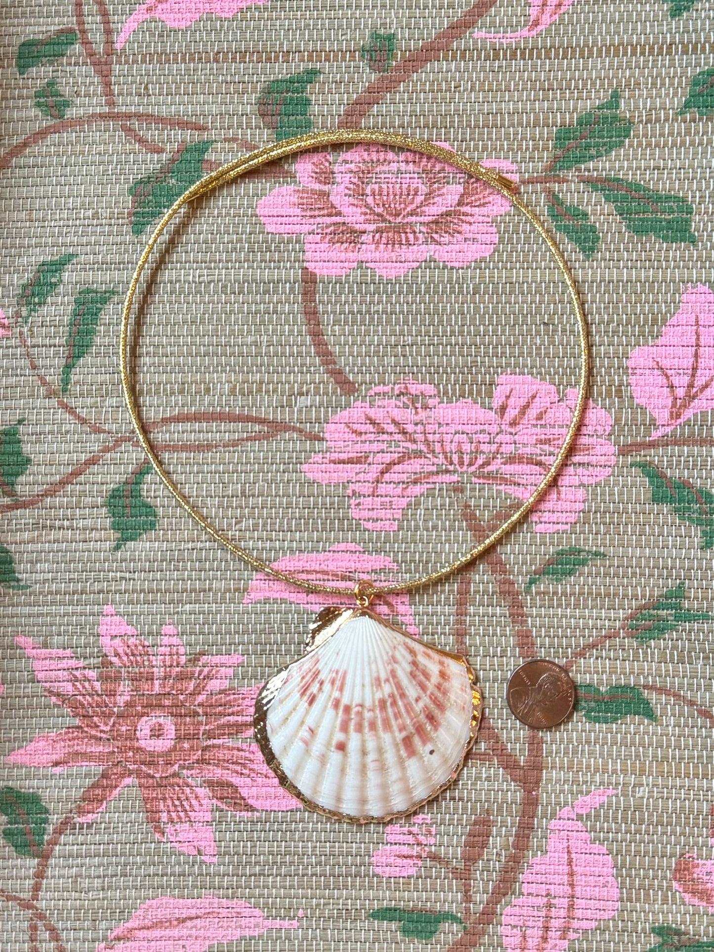 Statement Shell Magnetic Cord Necklace