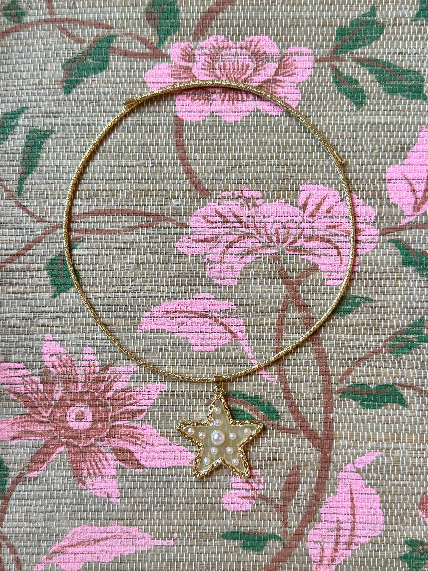 Pearl Star Magnetic Cord Necklace